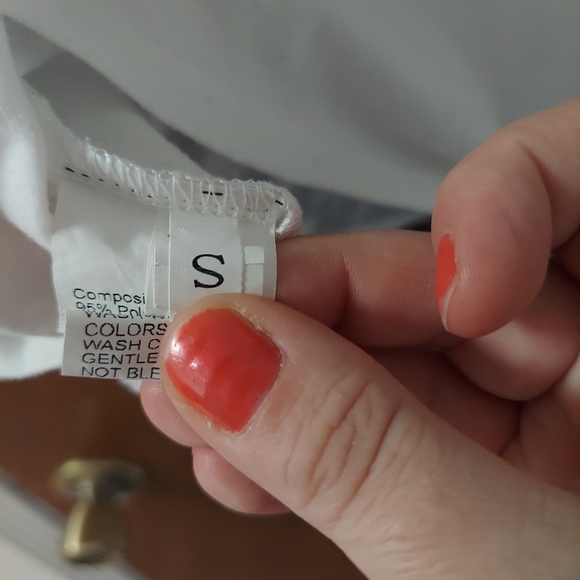 Anime character tshirt. Graffiti style. Size S. - Picture 3 of 3